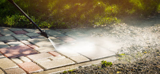 Best Oil Spill Cleanup  in Everett, MA